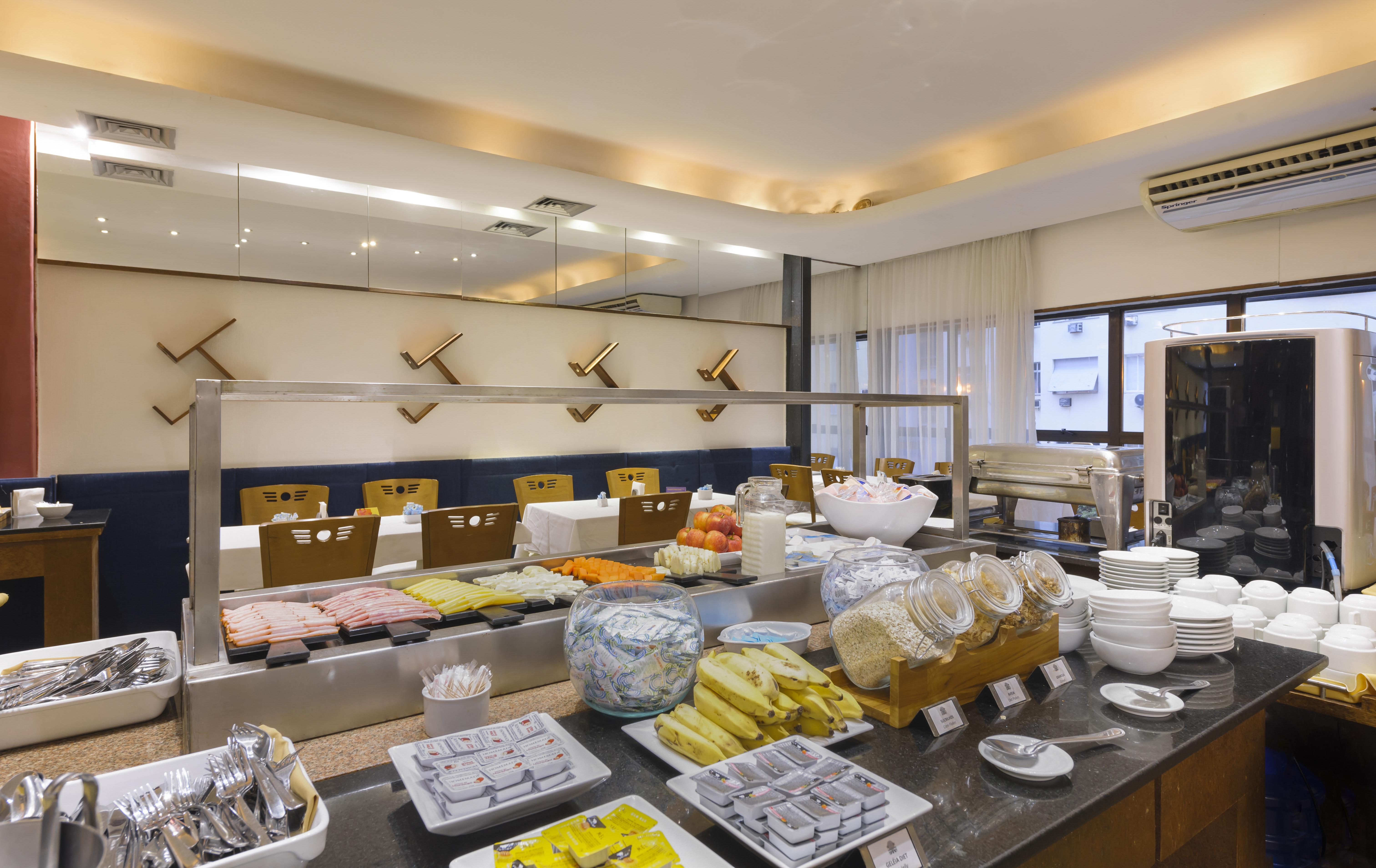 B&B Hotel Rio Copacabana Posto 5 Рио де Жанейро Екстериор снимка
