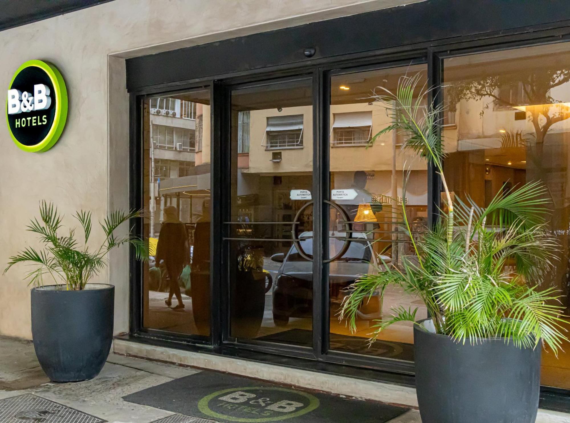 B&B Hotel Rio Copacabana Posto 5 Рио де Жанейро Екстериор снимка