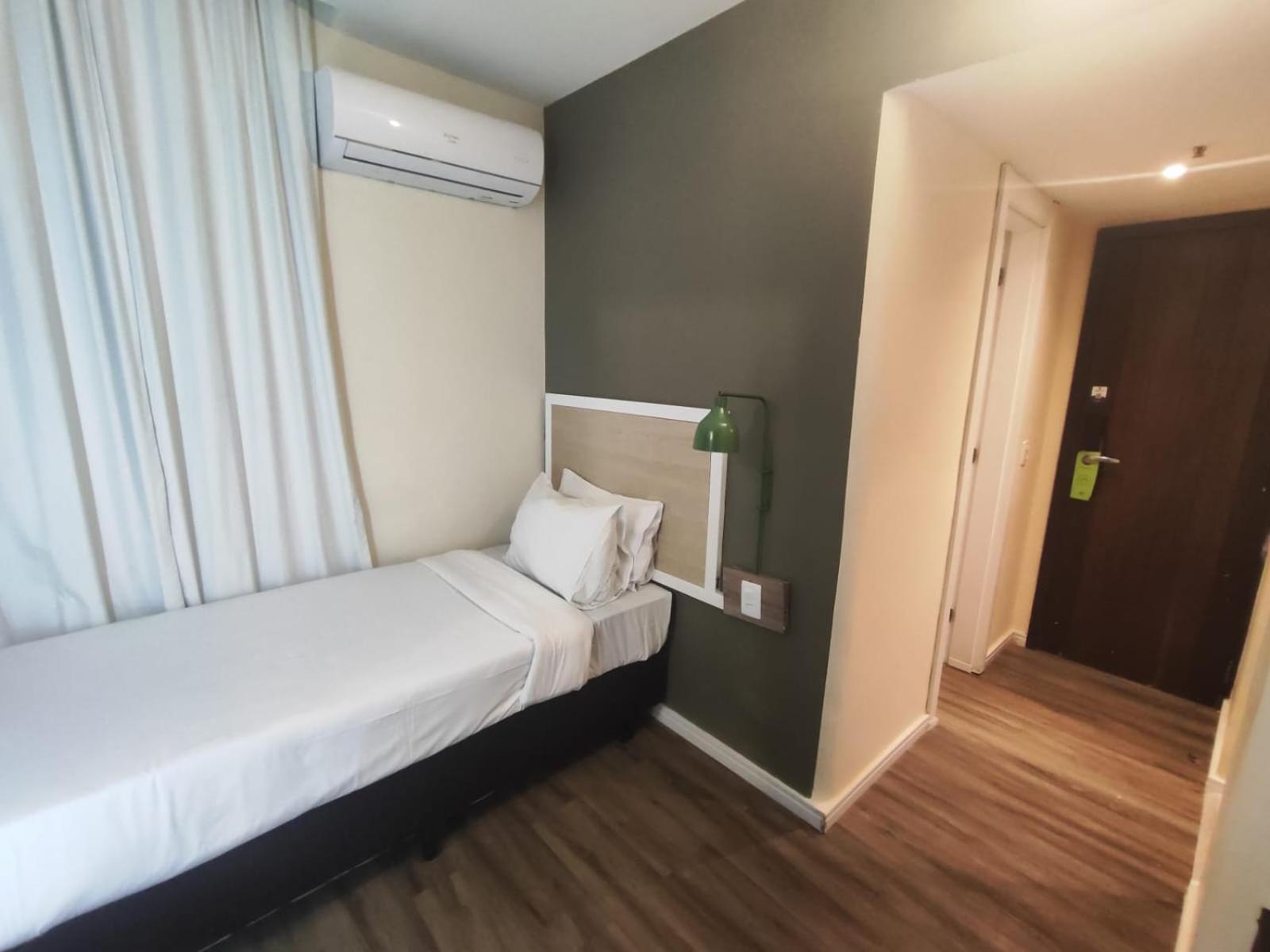 B&B Hotel Rio Copacabana Posto 5 Рио де Жанейро Екстериор снимка